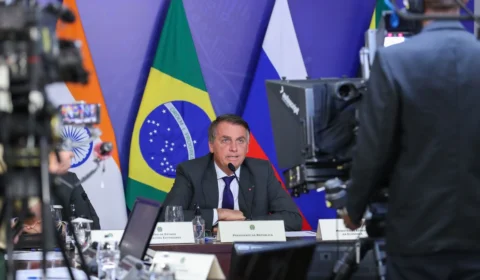 Brics: Bolsonaro defende modernização da OMC e de regras de subsídios