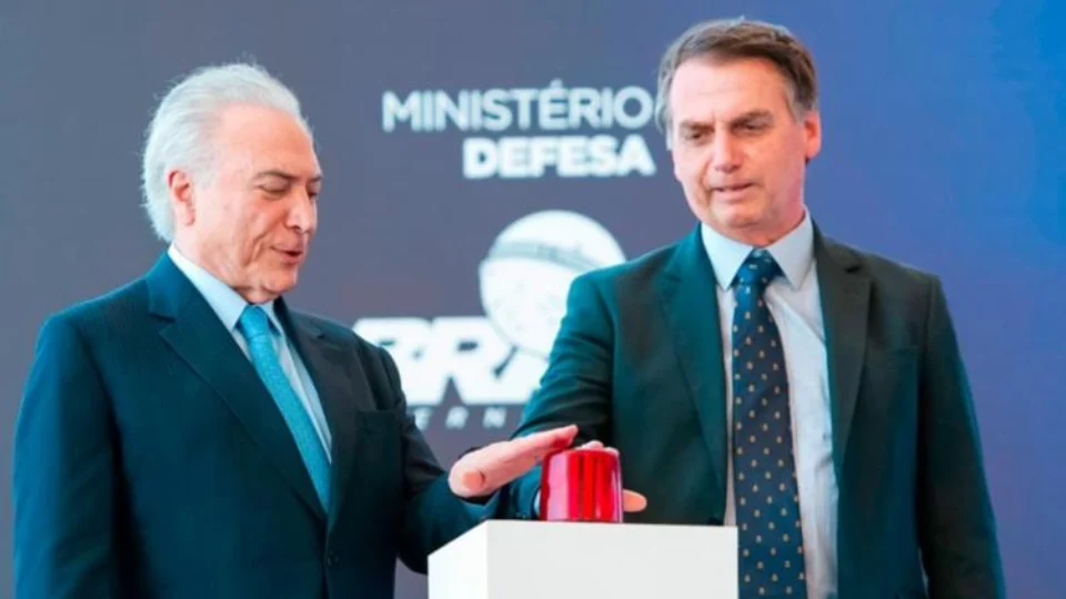 Nota emitida por Bolsonaro foi redigida pelo ex-presidente Michel Temer