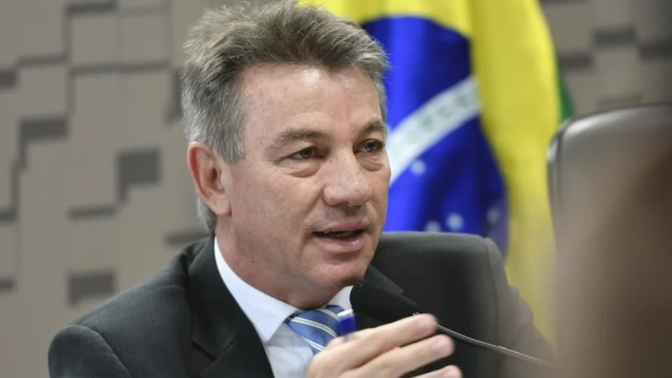 Governo de Roraima anuncia progressão de mais de 400 professores