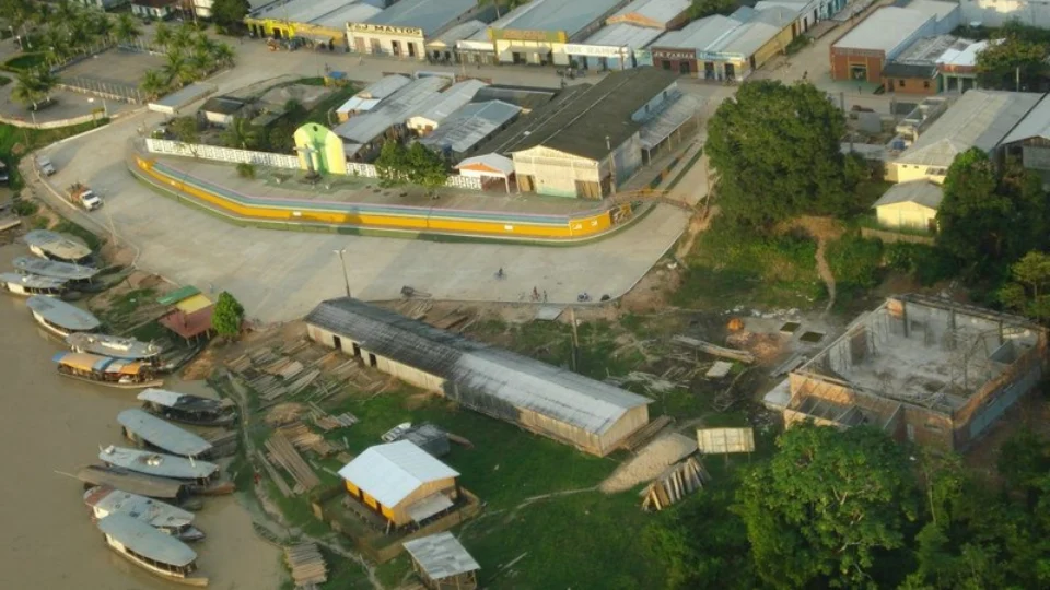 Justiça bloqueia R$ 4 milhões em bens de autoridades do Executivo e Legislativo de Envira