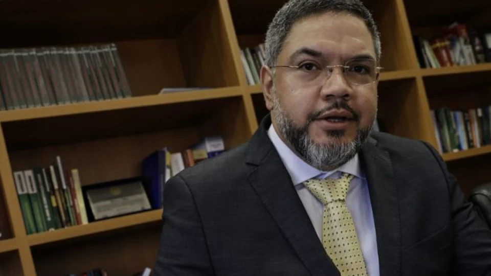 A pedido, juiz Fábio Alfaia não comandará eleição suplementar de Coari