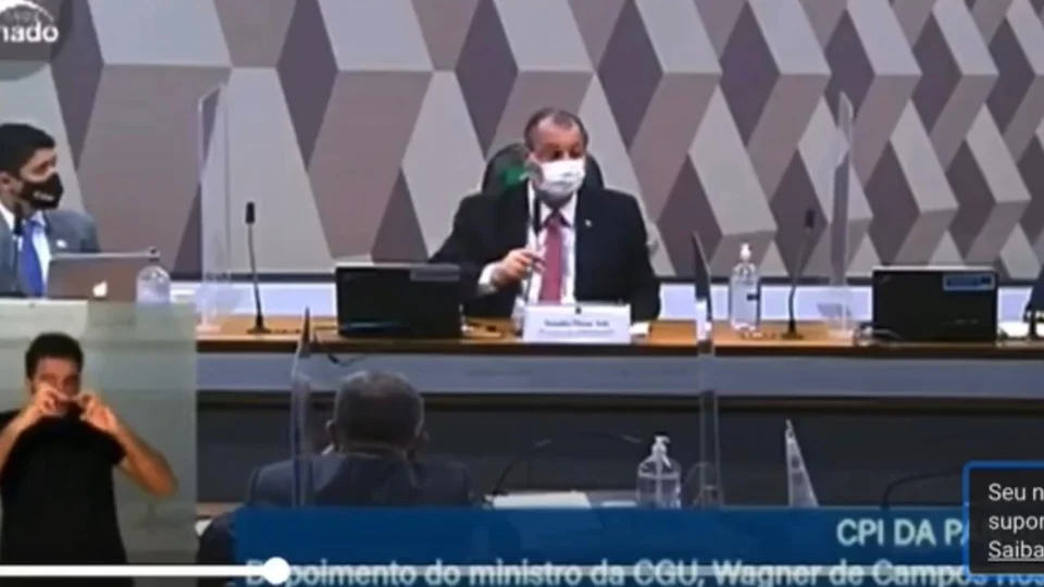 Omar Aziz xinga ministro da CGU durante áudio vazado; veja vídeo