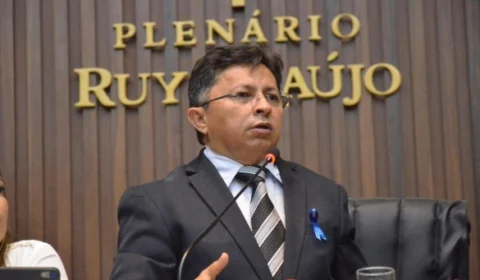 Deputado Sinésio Campos é contrário à suspensão da CPI da Energia