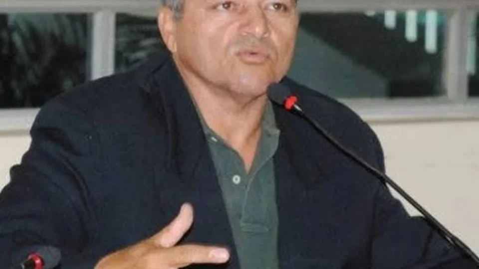 Primo do ex-presidente do Senado, Davi Alcolumbre, é preso pela PF investigado por tráfico de drogas