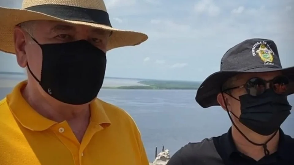 Serafim Corrêa e David Almeida visitam local onde será construído Parque Encontro das Águas, projeto de Oscar Niemeyer