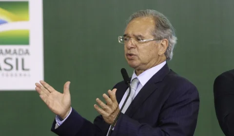 Paulo Guedes diz que privatização da Petrobras ampliaria investimentos