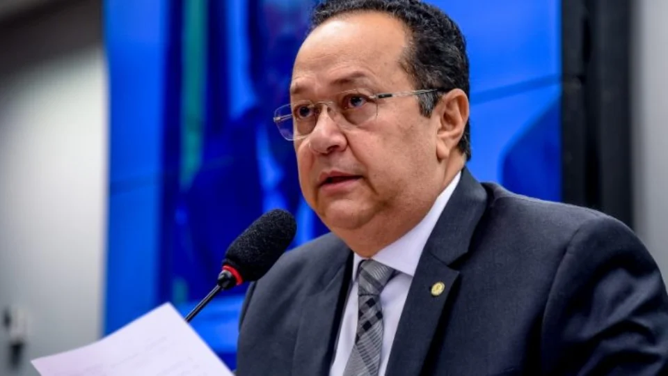 Silas Câmara recebeu R$ 68,7 milhões em emendas secretas