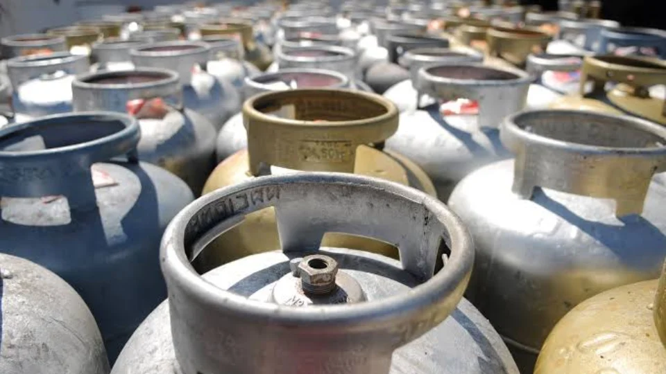 Presidente sanciona lei que institui o auxílio gás