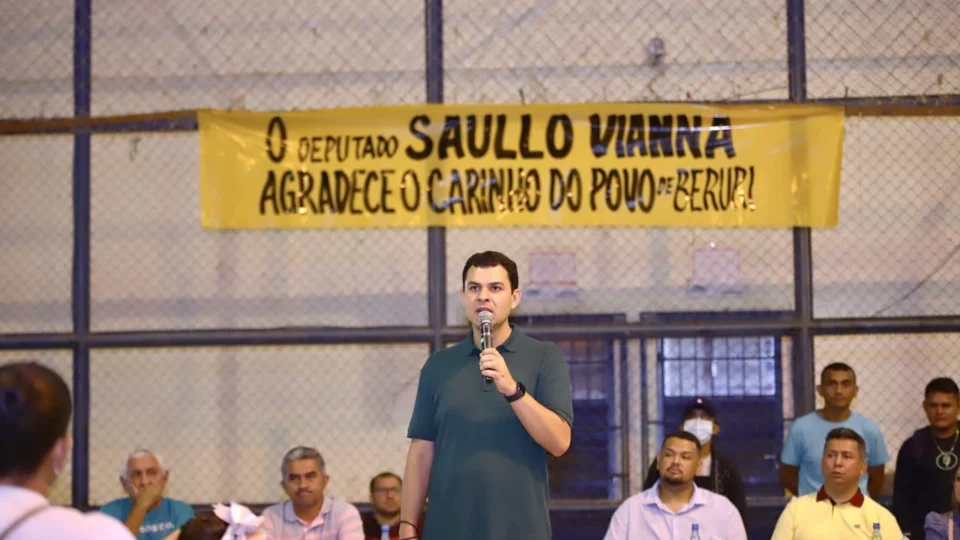 Saullo Vianna leva ações do mandato ao interior e realiza entregas em Caapiranga, Beruri e Anori