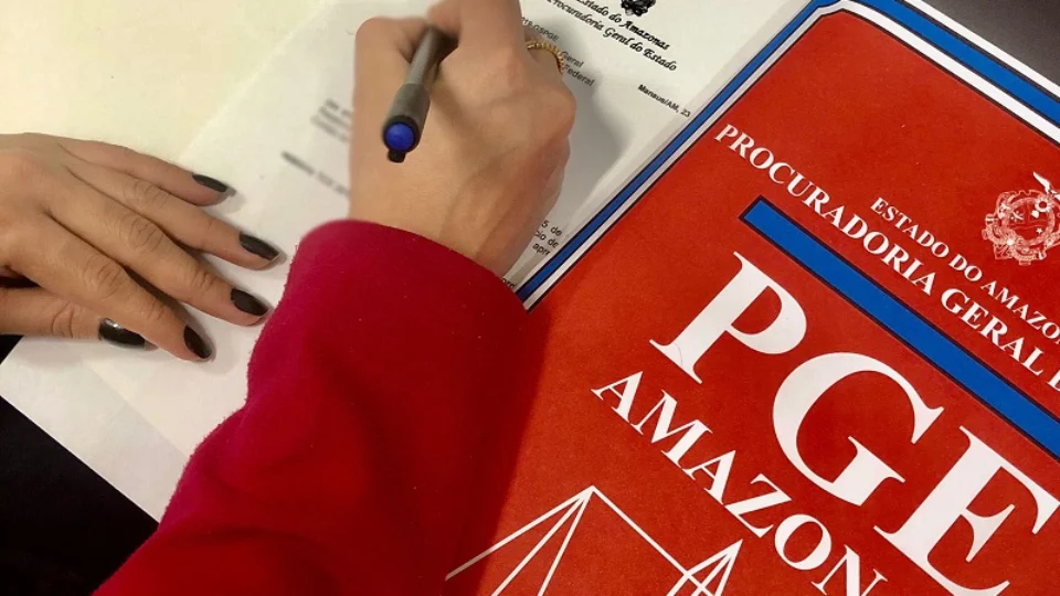 PGE-AM aprova regulamento do concurso público para procurador do Estado
