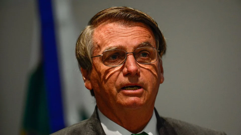 Sancionada lei que prevê retorno de grávidas ao trabalho presencial