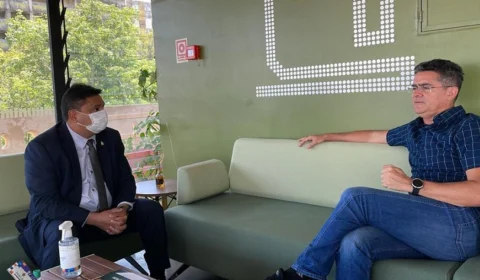Caio André discute com prefeito David Almeida orçamento destinado ao Esporte para 2022