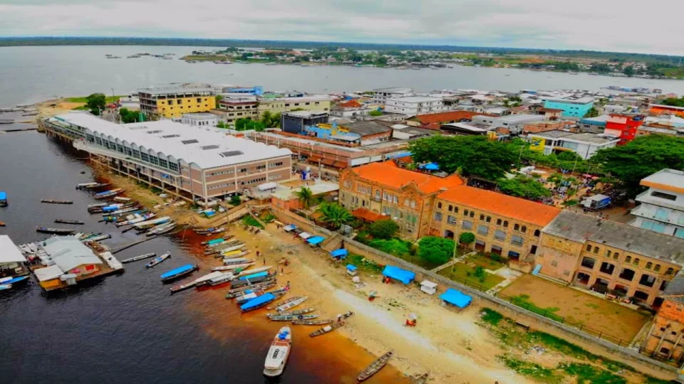 Prefeitura de Tefé vai gastar mais de R$ 170 mil com montagem do ‘Natal das Luzes’