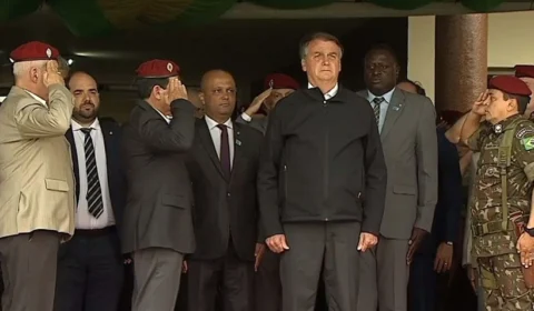 Bolsonaro diz que Brasil e o mundo não aguentam um novo lockdown