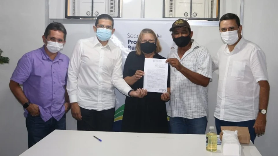 Governo do Amazonas repassa mais de R$ 200 mil para apoiar setor primário de três municípios