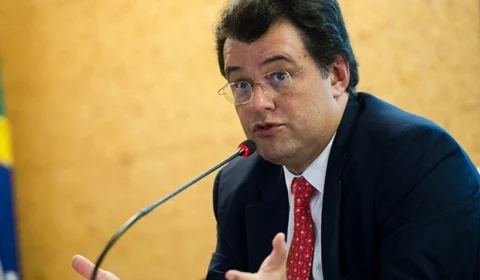 Em entrevista, Braga reforça discurso contraditório sobre decreto que evitaria crise de oxigênio em Manaus