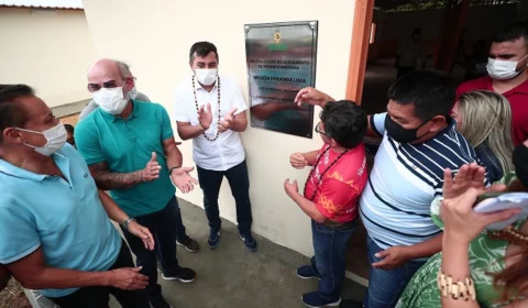 Em São Gabriel da Cachoeira, Wilson Lima entrega alojamento de trânsito para indígenas aldeados