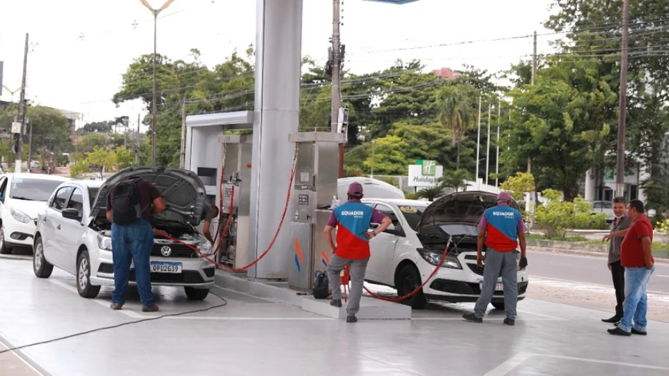 Governo do Estado expande rede de fornecimento de Gás Natural Veicular na capital