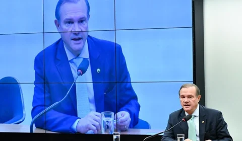 Relator setorial anuncia transferência de R$ 1 bilhão do Fundo Eleitoral para a Educação