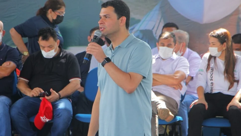 Saullo Vianna participa de ações de cidadania e segurança em Manacapuru e Novo Airão