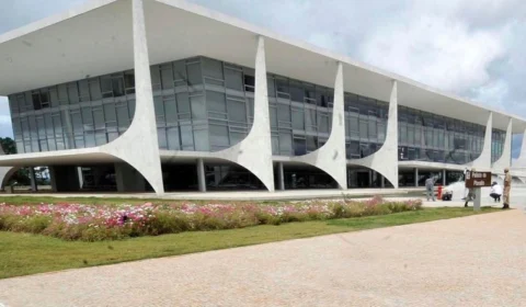 Governo Federal retira R$ 138 milhões de emendas do relator