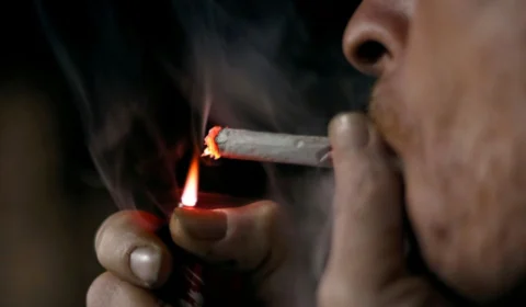 Nova Zelândia quer acabar com hábito de fumar