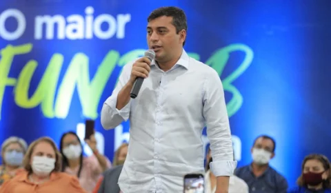 Wilson Lima anuncia aumento de até 50% a bolsas de estudos da Fapeam e cria bolsa pós-doutorado