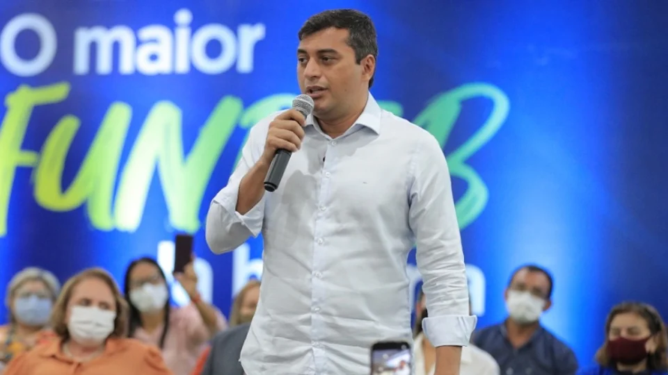 Wilson Lima anuncia aumento de até 50% a bolsas de estudos da Fapeam e cria bolsa pós-doutorado