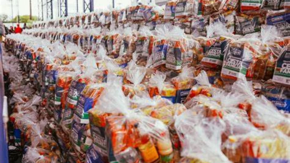 Ministério da Justiça vai gastar R$ 5,2 milhões com cestas básicas para Yanomamis em Roraima