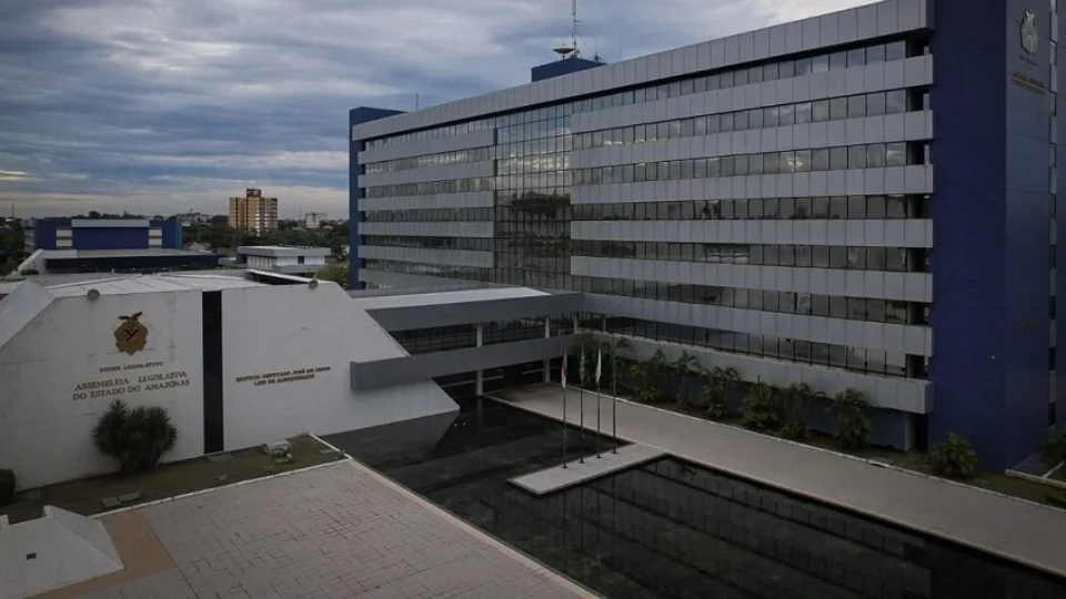 Arrecadação, equilíbrio fiscal e investimentos do Governo do Estado foram destaque em audiência pública na ALEAM