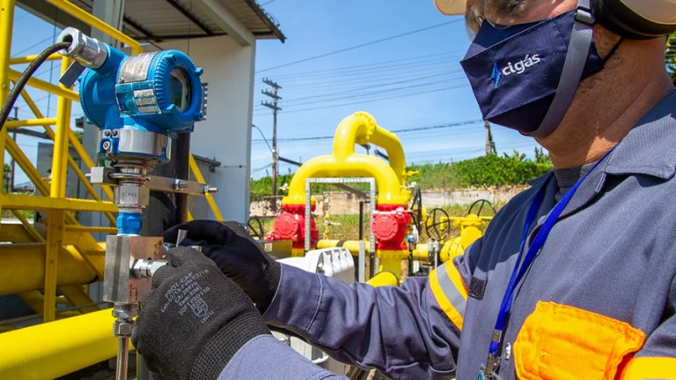 Consumo médio de gás natural atinge volume inédito em 2021
