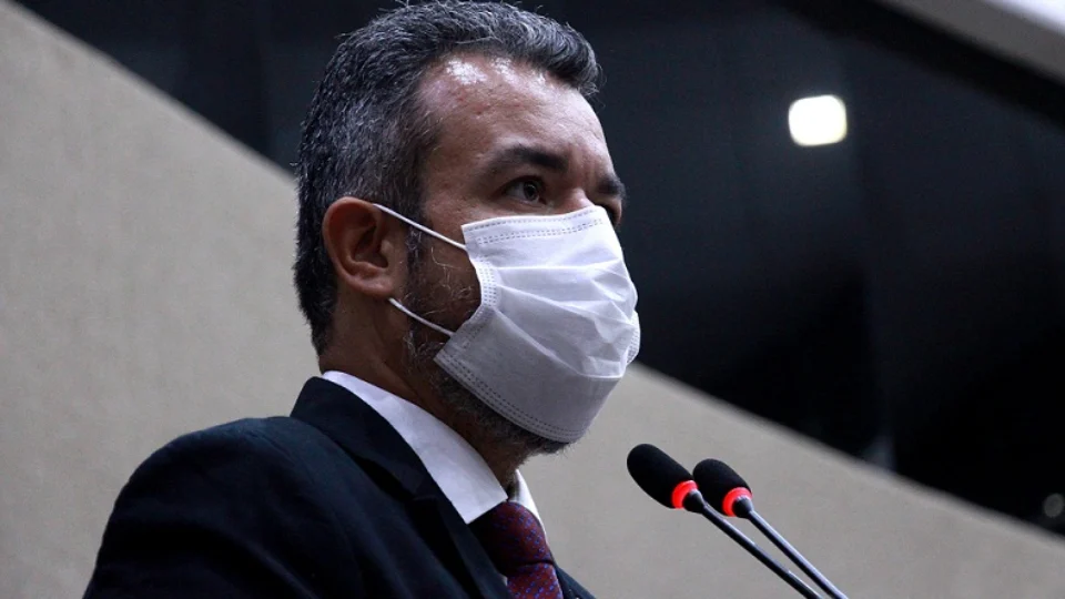 Peixoto indica a prefeitura que ofereça teste de Covid-19 nas zonas Rural e Ribeirinha