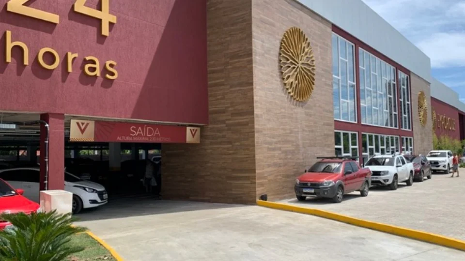 Grupo de supermercados reforça vendas por WhatsApp