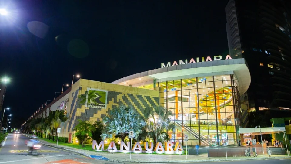 MPs e Defensorias pedem que Governo do AM exija carteira de vacinação em shoppings, balneários e academias