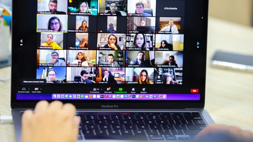 Aproximadamente 100 juízes recebem instruções sobre atos, recomendações, portarias e provimentos editados pela CGJ-AM