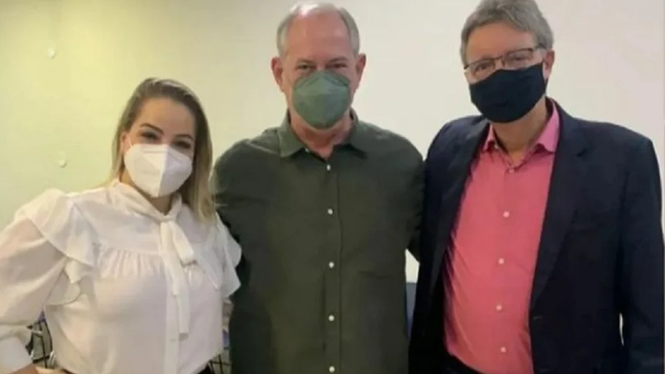 Carol Braz e Luiz Castro se filiam ao PDT e devem concorrer ao Governo do AM e ao Senado, respectivamente