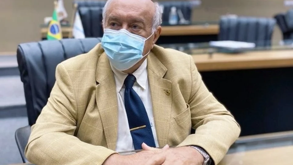 Belarmino Lins defende passaporte e volta a apelar para que todos se vacinem contra a Covid-19