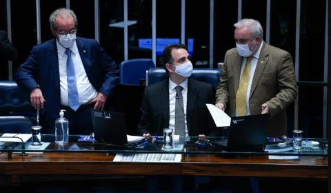 Relator estima redução de R$ 0,50 na gasolina e R$ 10 no gás