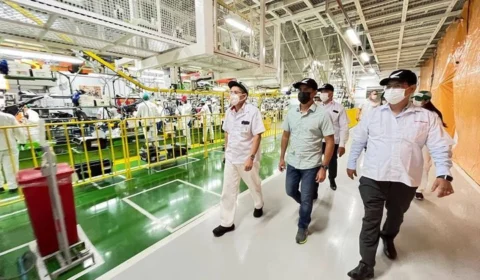 Davi Almeida publica nota de repúdio sobre decreto que reduz IPI em até 25%