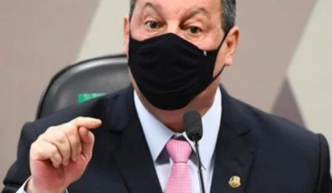 ‘Não tem a mínima possibilidade de isso acontecer’, diz Omar Aziz sobre suposta desistência à reeleição ao Senado