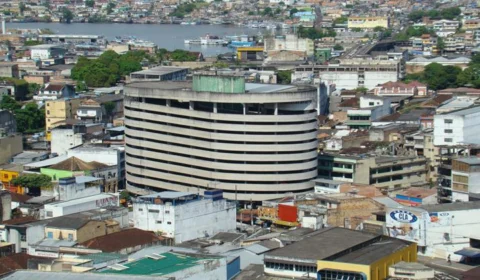 Prefeitura de Manaus alinha trâmites para leiloar Edifício Garagem