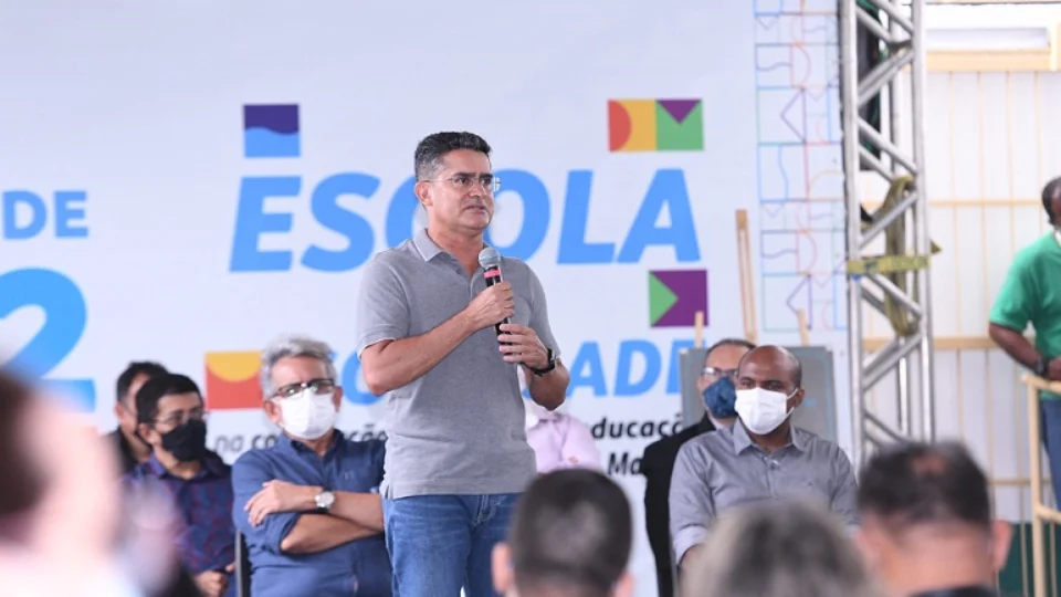 David Almeida abre ano letivo e afirma que quer a melhor Educação Básica do Brasil