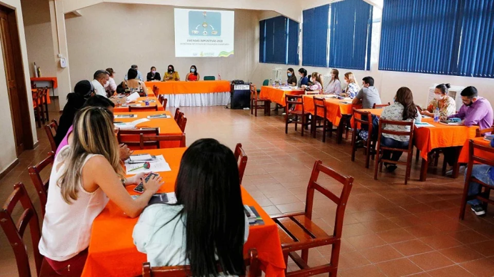 Secretaria de Educação promove encontro para discutir execução de emendas parlamentares de 2022