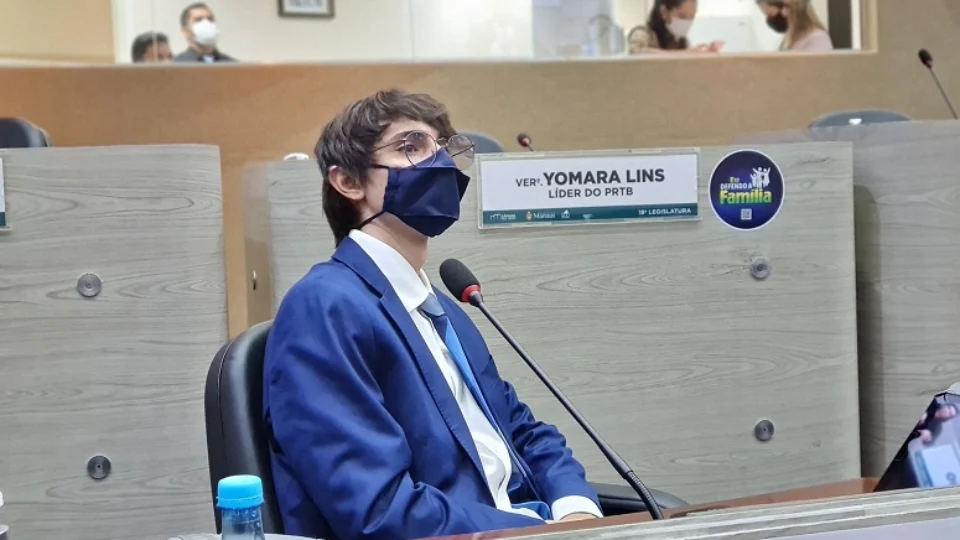 Amom Mandel inicia testes de aplicativos para fiscalização do transporte e dos buracos de Manaus