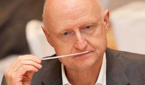 Perfumista de grandes marcas é contratado para recriar uma das fragrâncias mais reconhecidas pelo público brasileiro