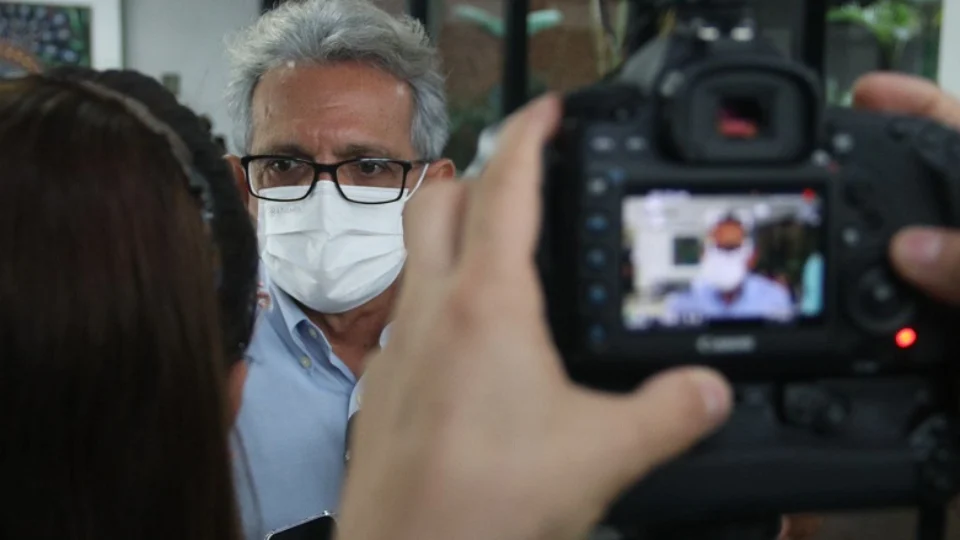 ‘Bolsonaro e Guedes estão decretando o fim da Zona Franca’, afirma Pauderney Avelino