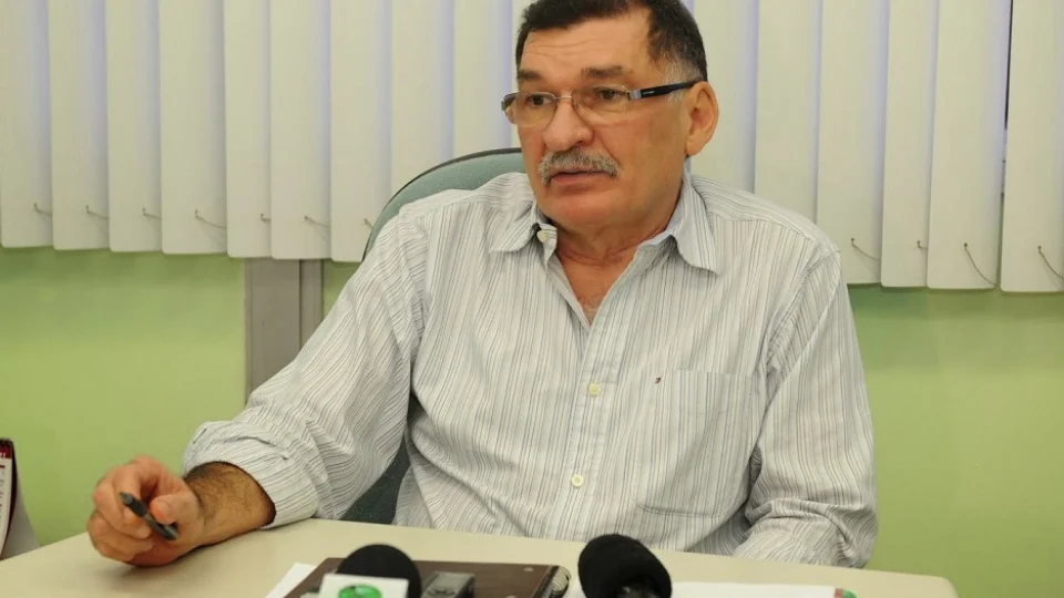 Pleno do TCE-AM aplica multa a ex-secretário de Saúde de Eduardo Braga e Omar Aziz