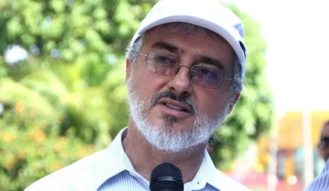 Ex-secretário de Arthur Neto é multado em R$ 53 mil pelo TCE-AM