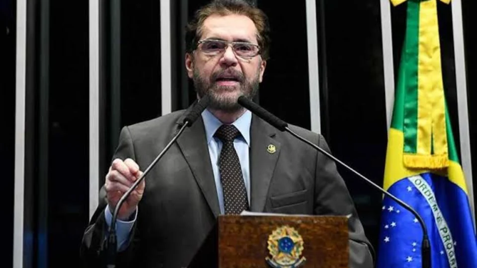 Senador Plínio Valério deve anunciar candidatura ao Governo do Amazonas pelo PSDB