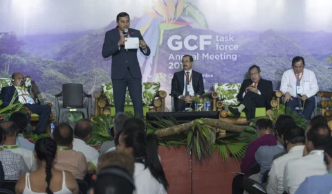 Governadores e lideranças de dez países se reúnem no Amazonas para debater ações em prol do clima e de florestas